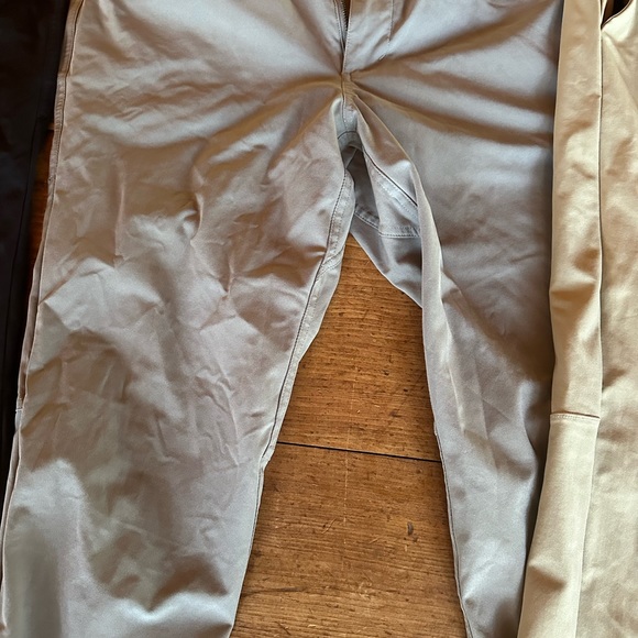 Lulu lemon men’s golf pants - Picture 3 of 5